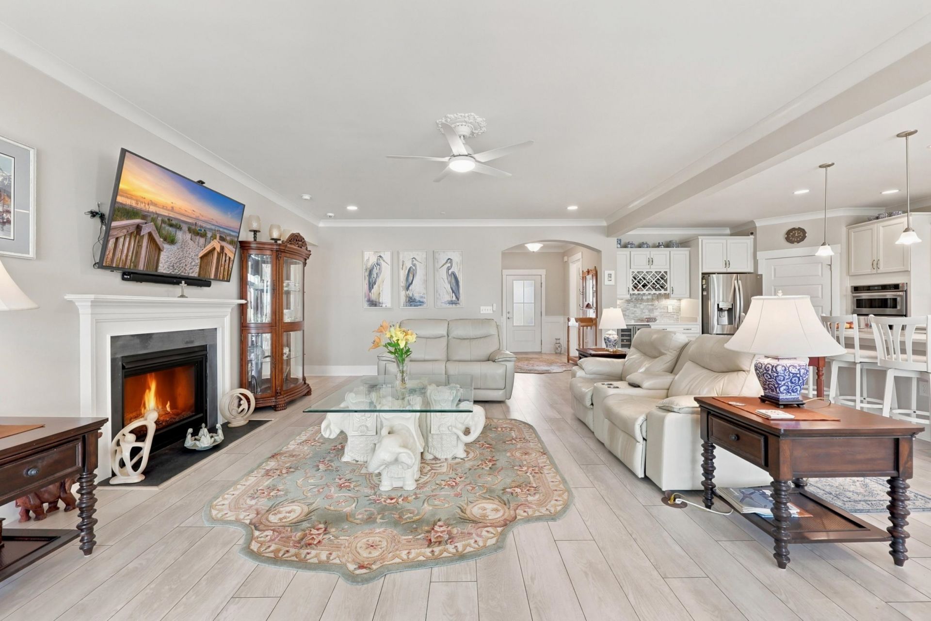 1200 Arezzo Ave. Photo 6