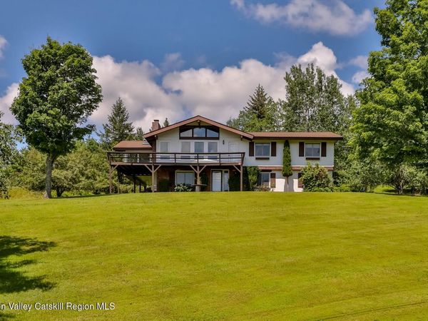 37 Cambridge Heights Road, Windham, NY 12496
