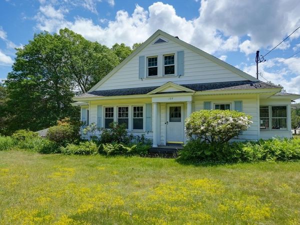 162-164 E Main St, Northborough, MA 01532