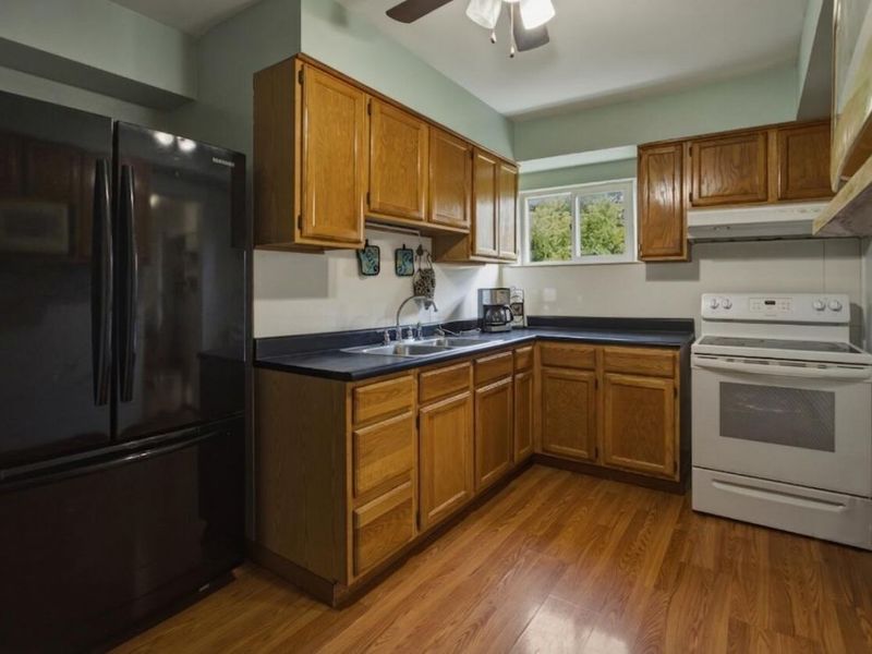 136 N Ewing Street , Lancaster, OH 43130 Photo 12
