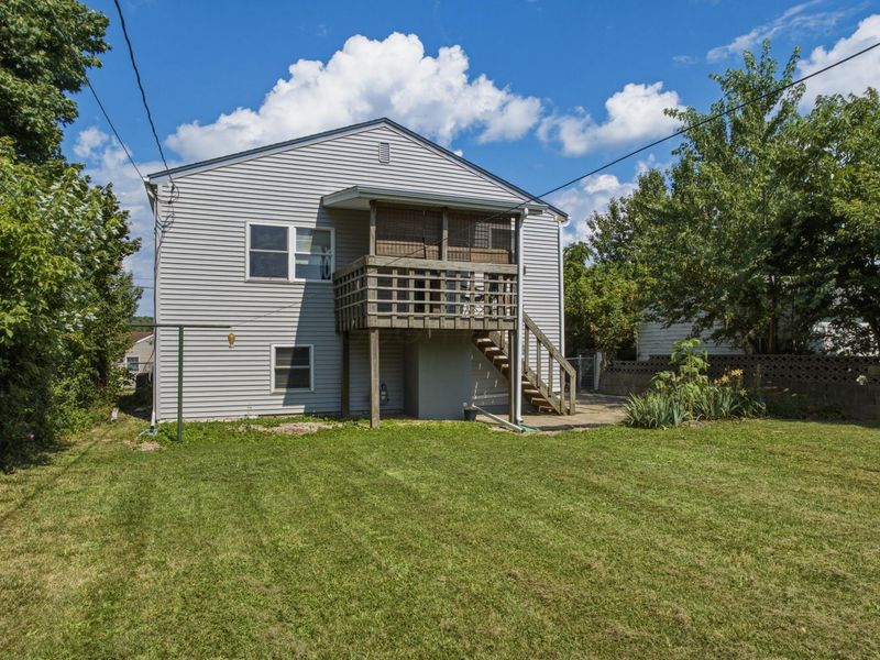 136 N Ewing Street , Lancaster, OH 43130 Photo 2