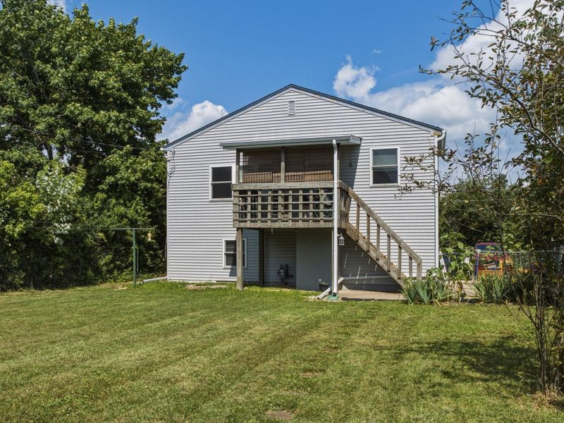 136 N Ewing Street , Lancaster, OH 43130 Photo 3