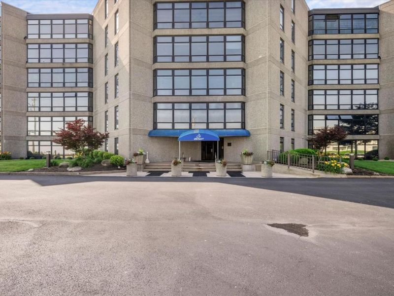 711 W Lakeshore Drive, Unit 203, Port Clinton, OH 43452 Photo 20