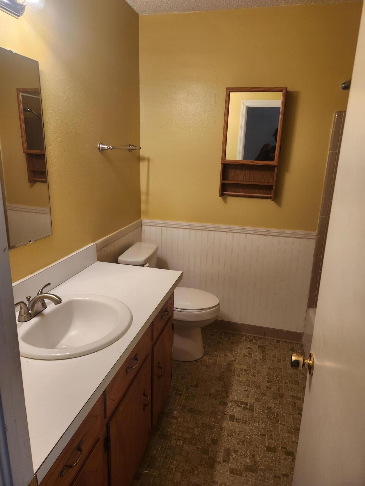 7715 Ovaldale Drive Photo 10