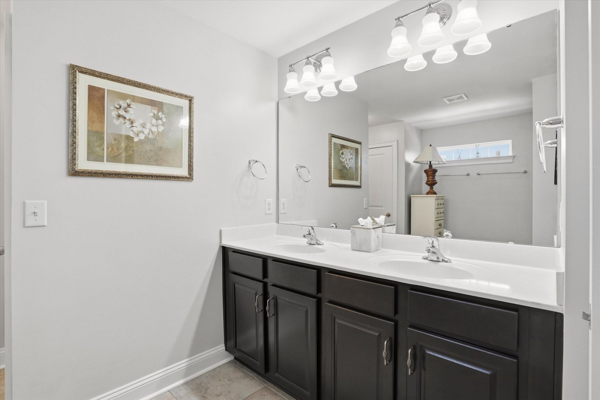 268 Spectrum Road Photo 8