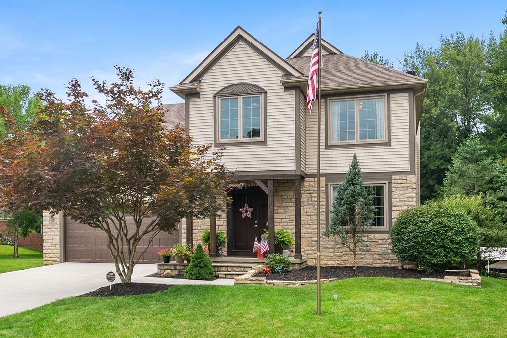 6399 Gossamer Ct, Westerville, OH 43081 Main Photo