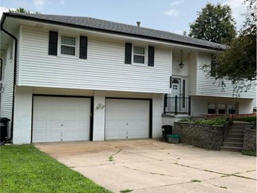 4029 N 93 Street, Omaha, NE 68134