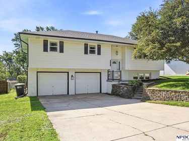 4029 N 93 Street, Omaha, NE 68134