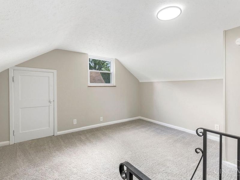 1828 Colmar Lane, Cincinnati, OH 45237 Photo 23