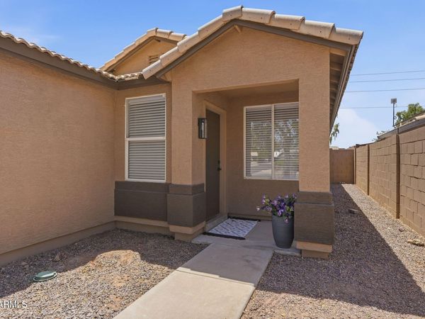 1982 S LAWTHER Drive, Apache Junction, AZ 85120