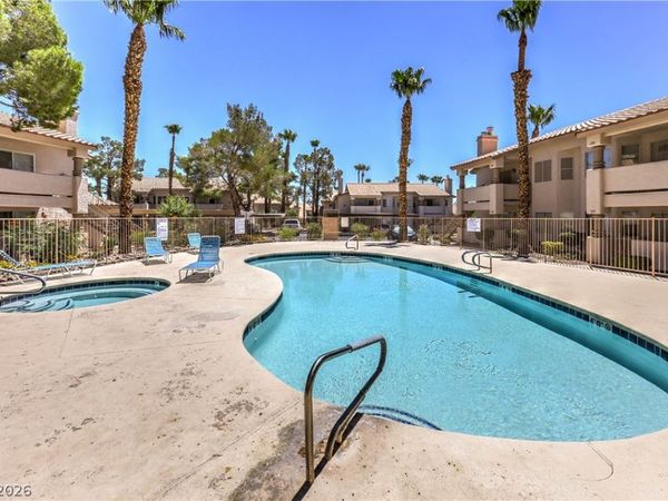 925 Rockview Drive , Unit 202, Las Vegas, NV 89128