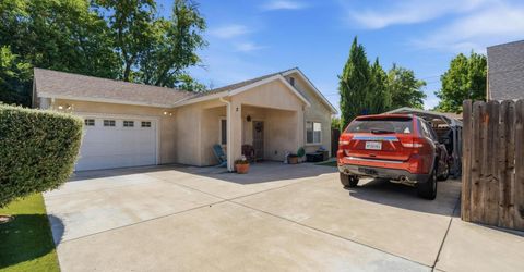 2195 57th St, Sacramento, CA 95817 Photo