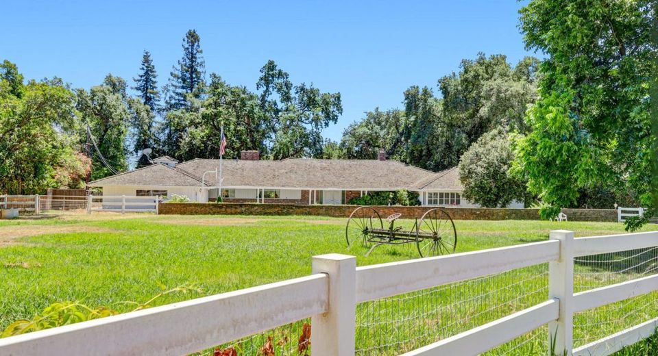 4100 Elderberry Ln, Sacramento, CA 95864 Photo