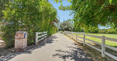 4100 Elderberry Ln, Sacramento, CA 95864 Photo