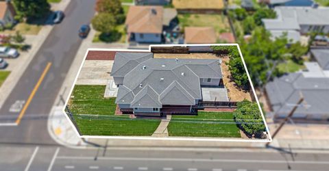 1241 S Hutchins St, Lodi, CA 95240 Photo