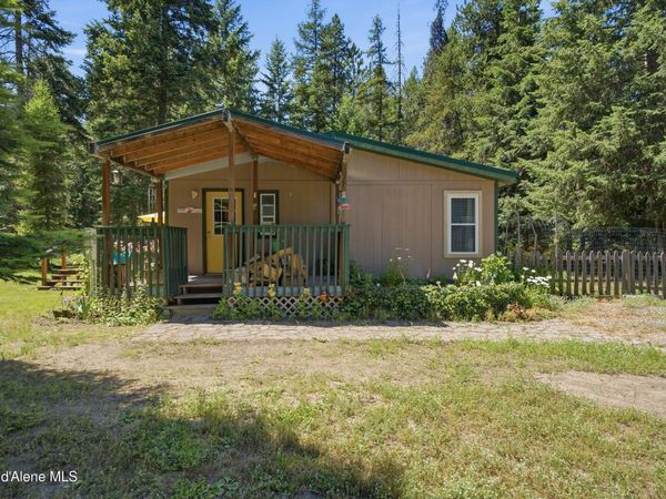428 S Rena Rd , Oldtown, ID 83822
