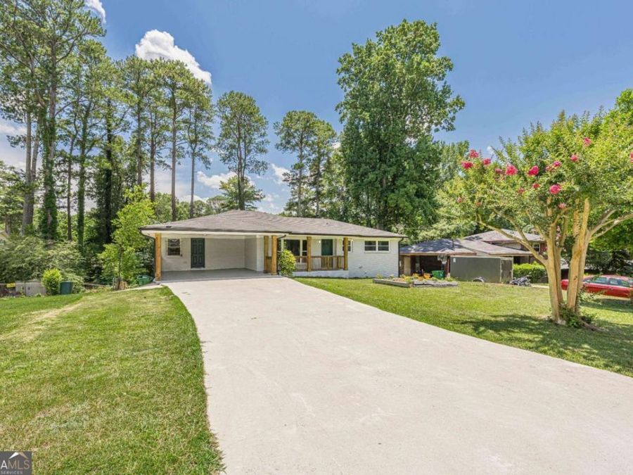 Property Image 4