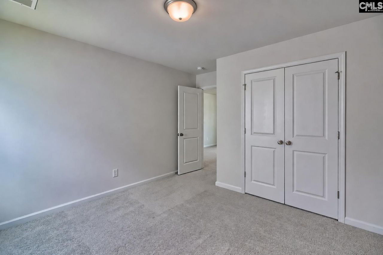 212 Savannah Wood Road  Photo 16