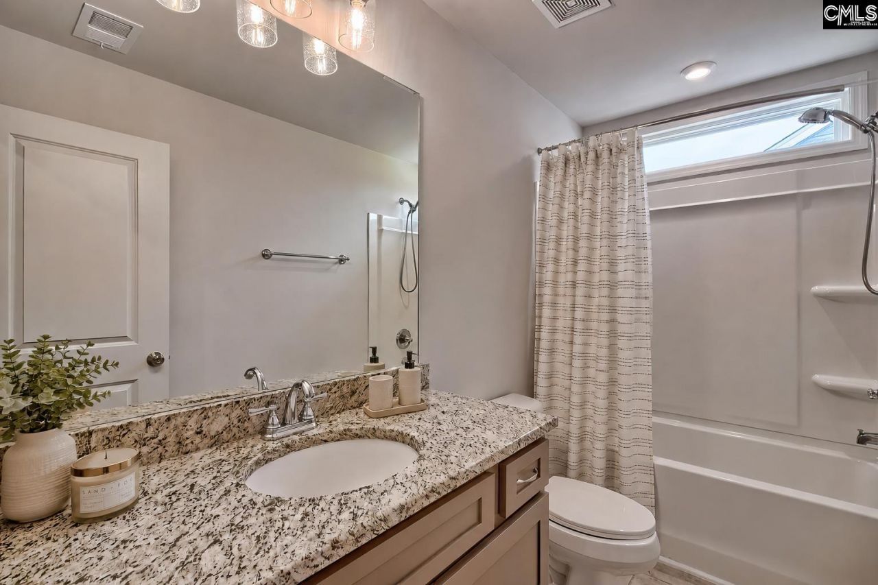 212 Savannah Wood Road Photo 20