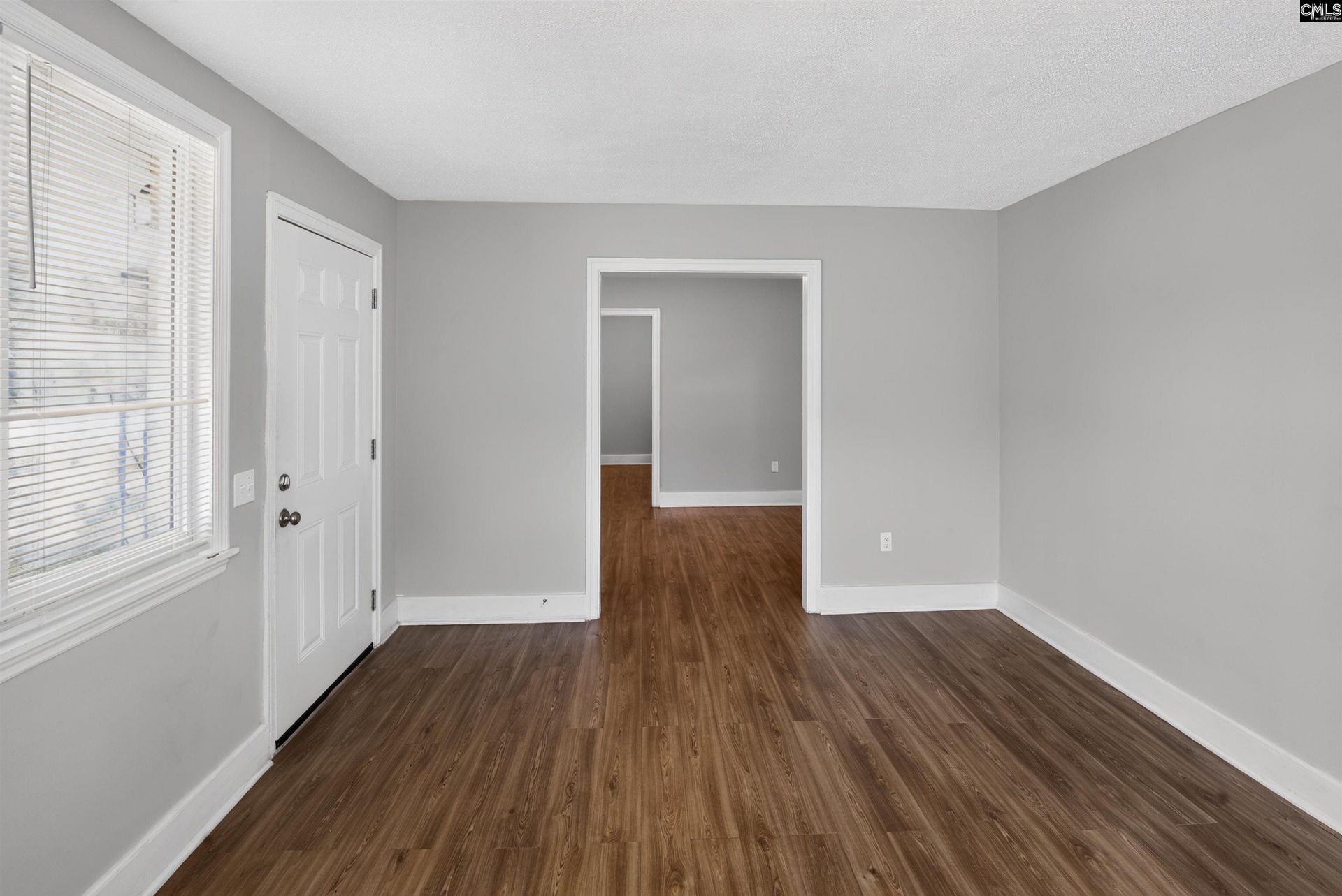 1118 Summerland Drive  Photo 12