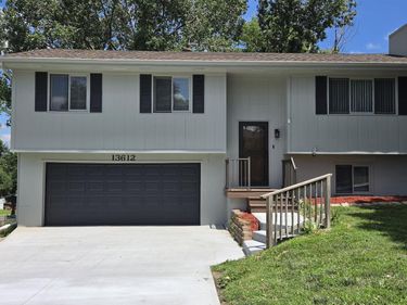 13612 Birchwood Avenue, Omaha, NE 68137