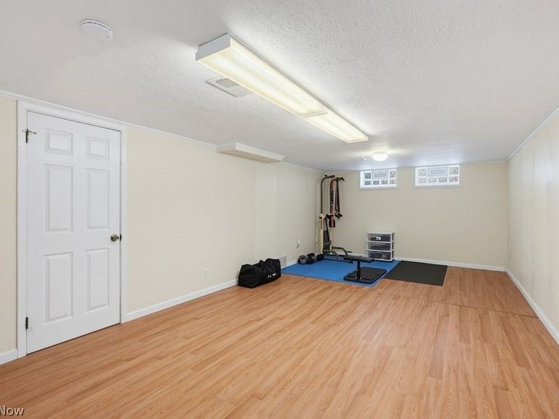 3890 Bethany Road, Cleveland, OH 44118 Photo 27