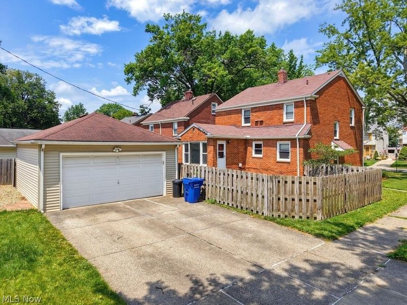 3890 Bethany Road, Cleveland, OH 44118 Photo 30