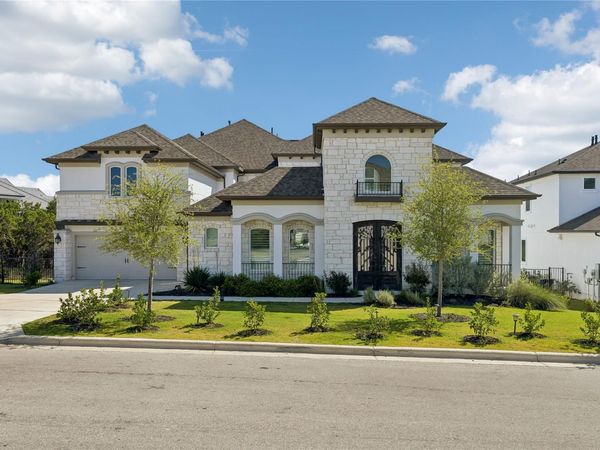 2132 Novara TRL, Leander, TX 78641