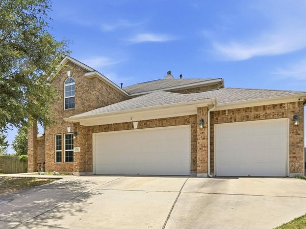 258 Tangerine DR, Buda, TX 78610