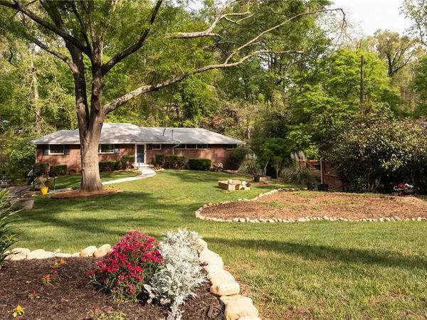 2117 Woodland Drive , Atlanta, GA 30354
