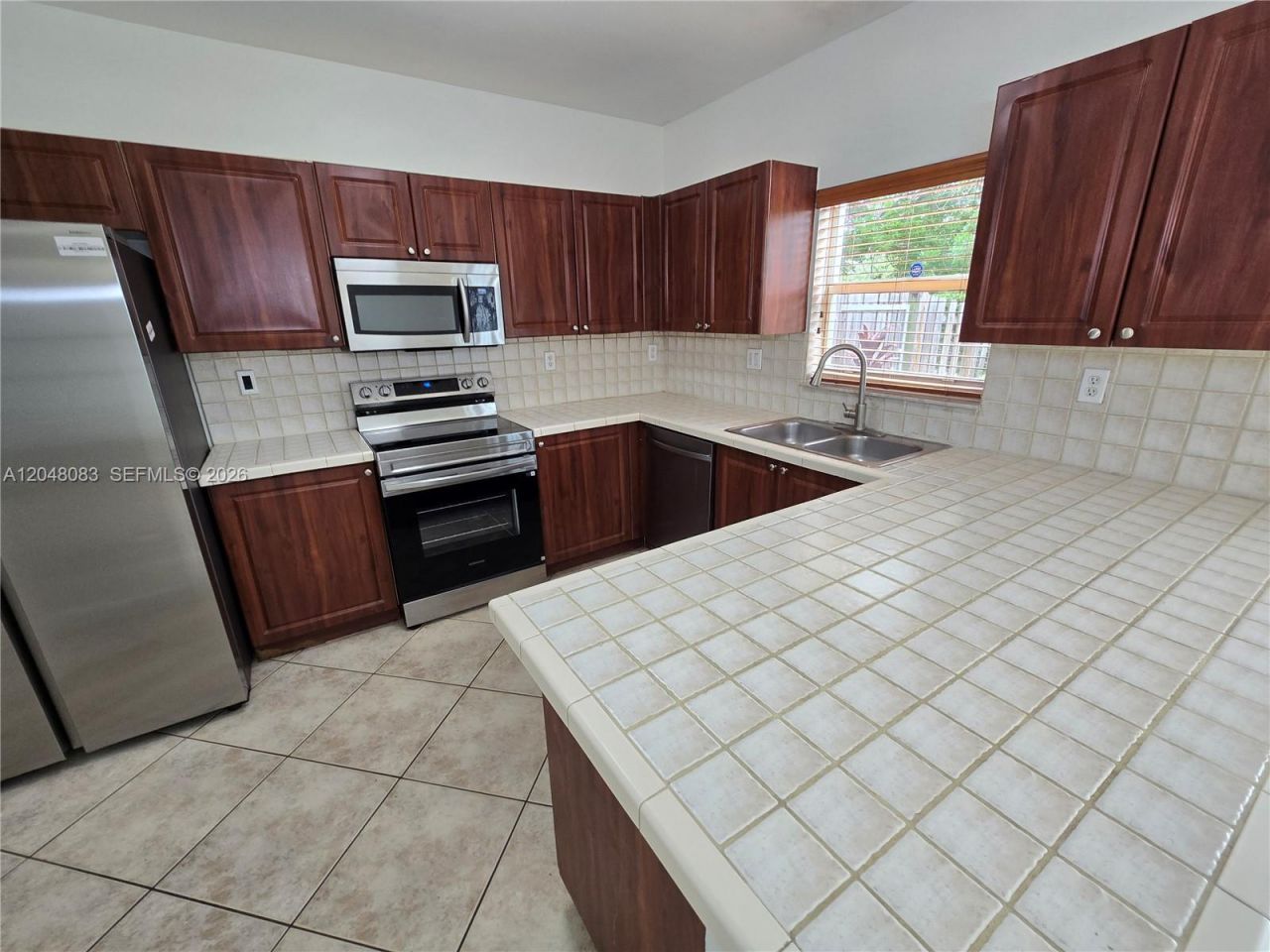 14758 SW 9th Ln, Miami, FL 33194 Photo