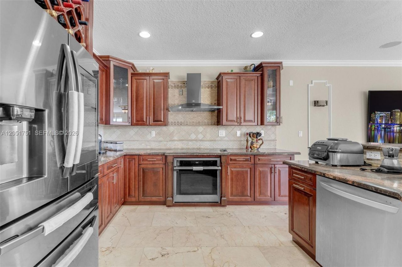16237 SW 44th Ter , Miami, FL 33185 Photo