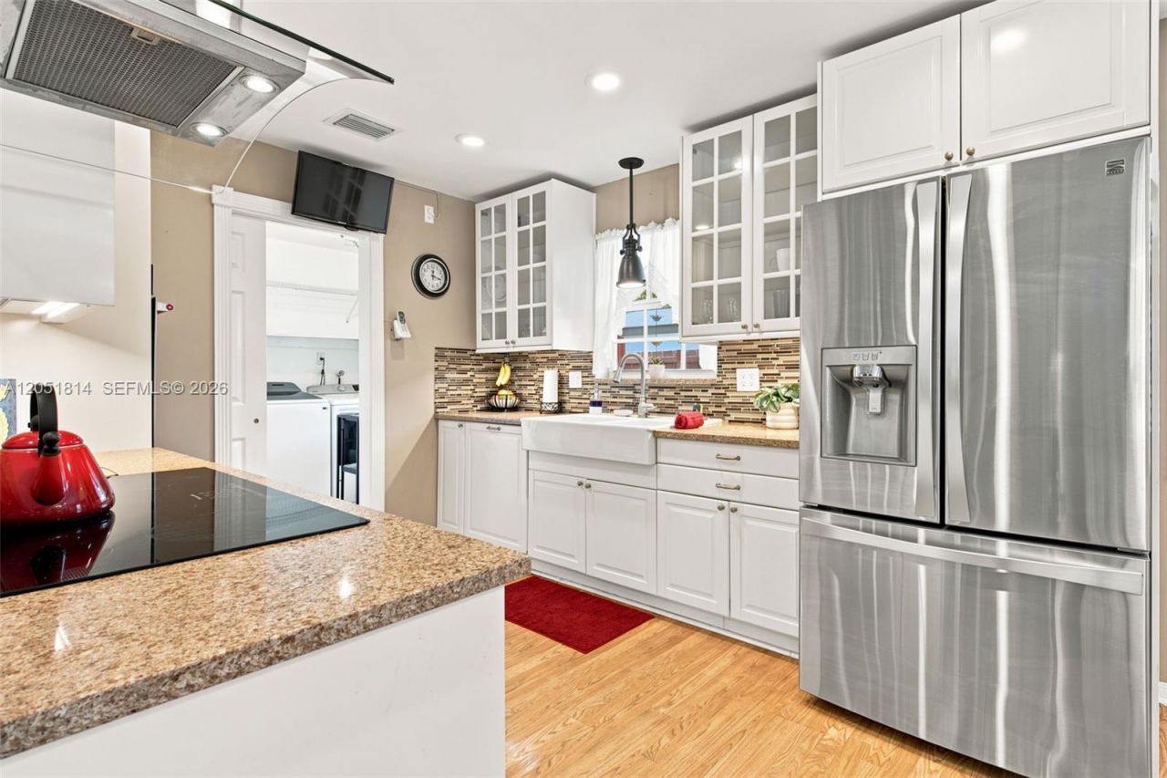 1700 N Park Rd , Hollywood, FL 33021 Photo