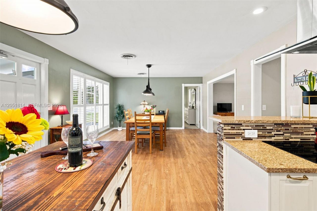 1700 N Park Rd , Hollywood, FL 33021 Photo