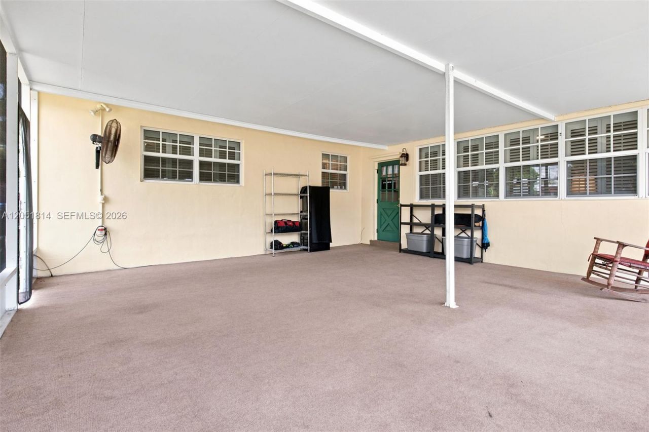 1700 N Park Rd , Hollywood, FL 33021 Photo