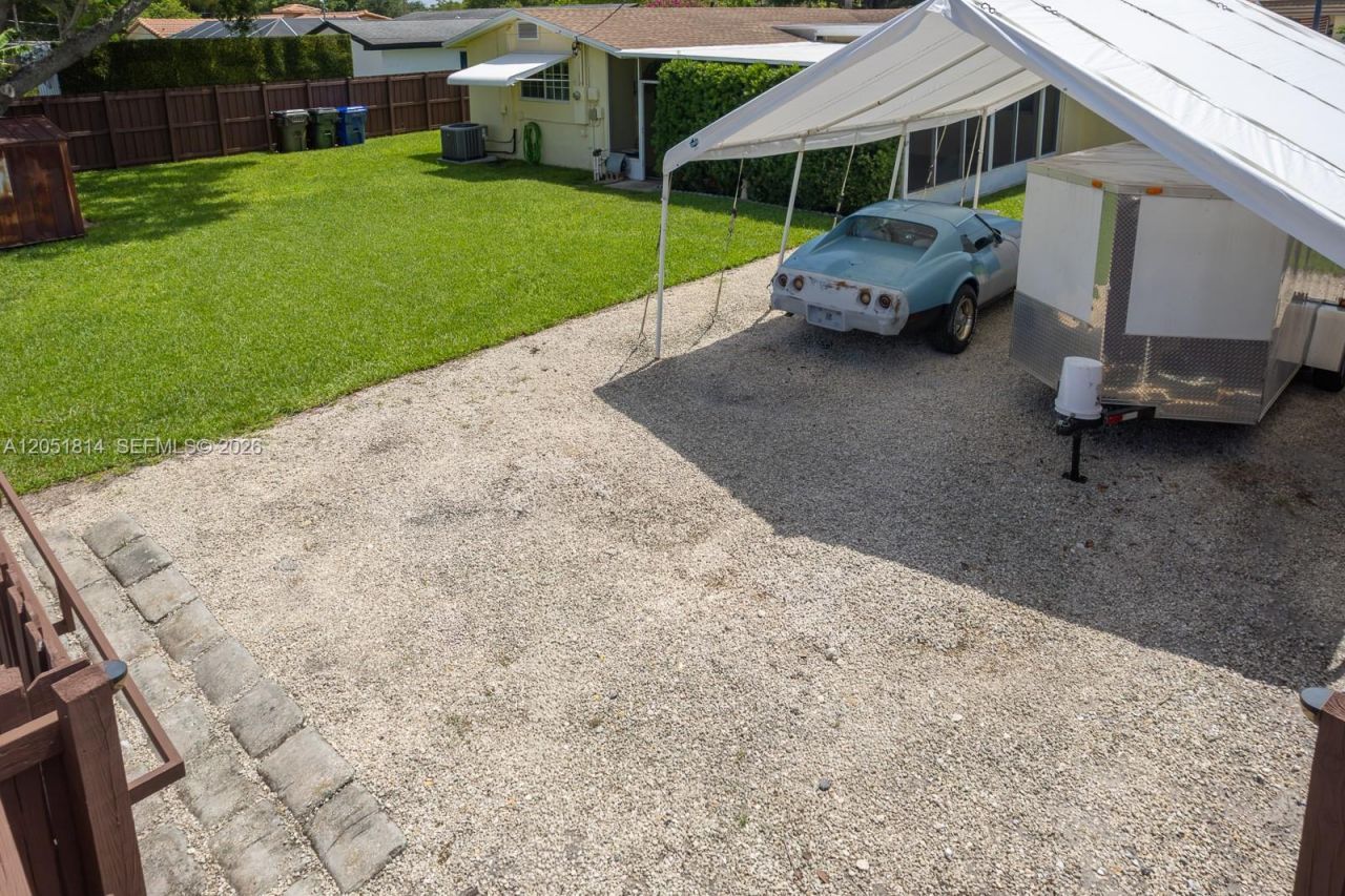 1700 N Park Rd , Hollywood, FL 33021 Photo