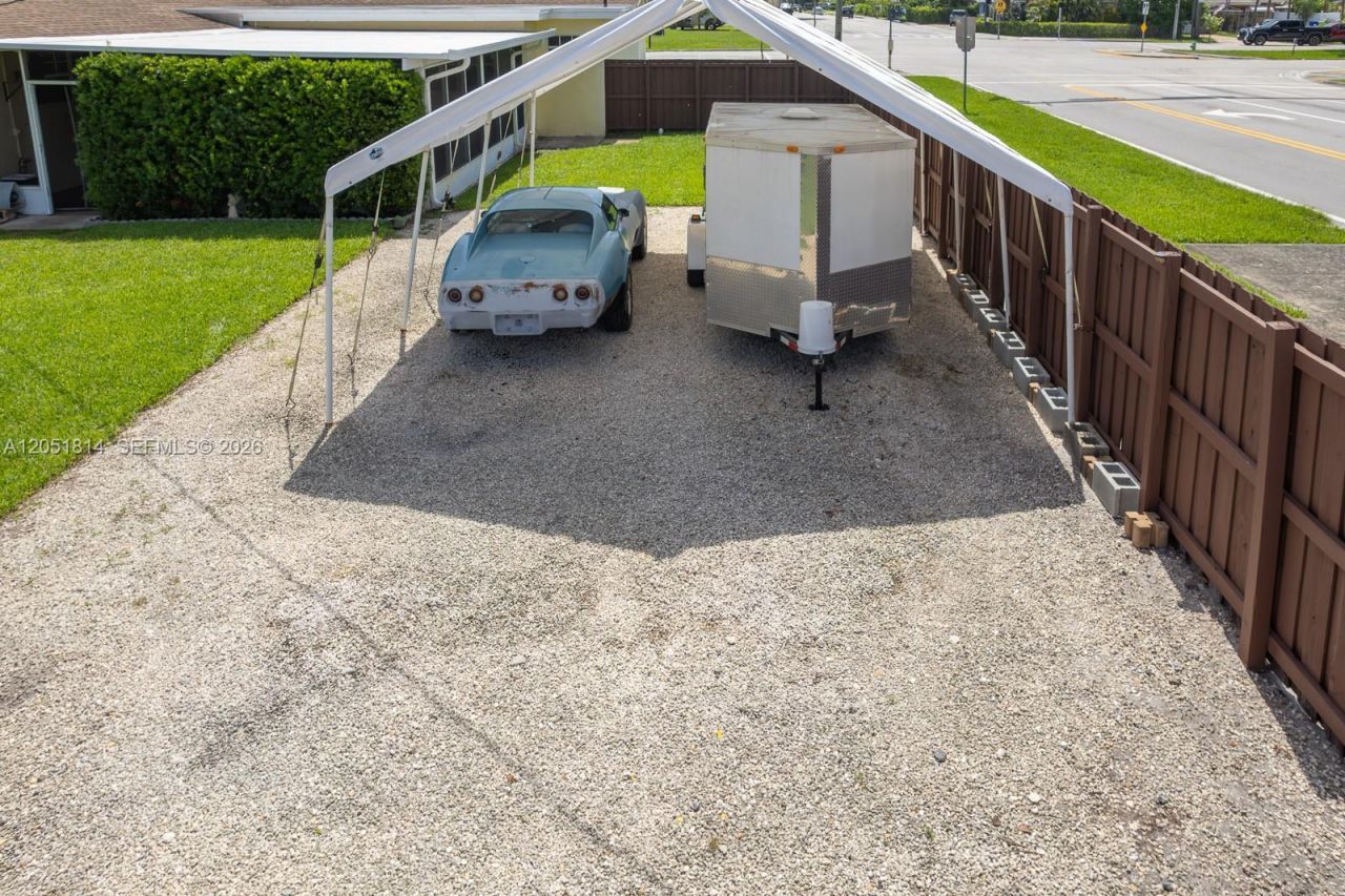 1700 N Park Rd , Hollywood, FL 33021 Photo