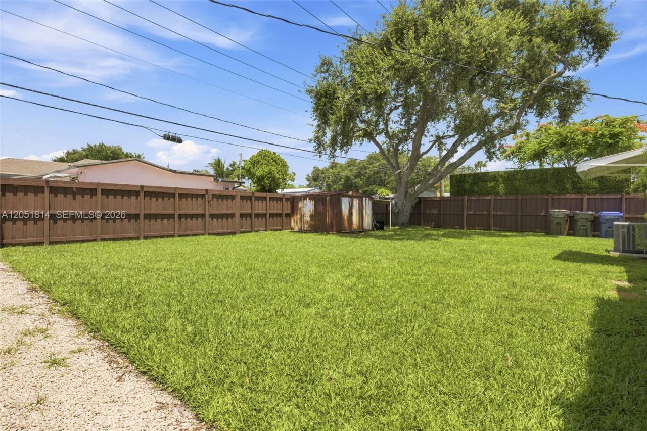 1700 N Park Rd , Hollywood, FL 33021 Photo