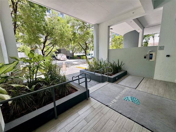 1723 SW 2nd Ave, Unit 704, Miami, FL 33129