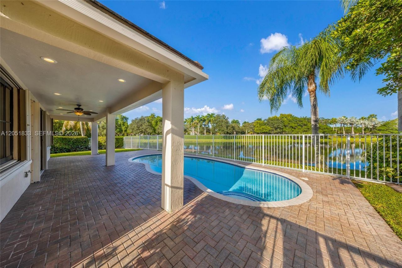 1538 Tamarind Ct , Weston, FL 33327 Photo