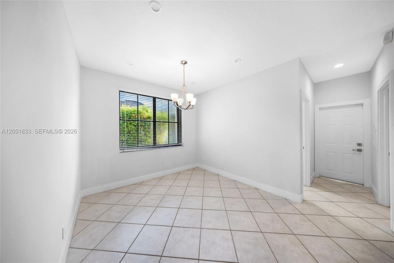 1538 Tamarind Ct , Weston, FL 33327 Photo