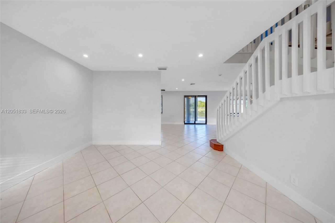 1538 Tamarind Ct , Weston, FL 33327 Photo