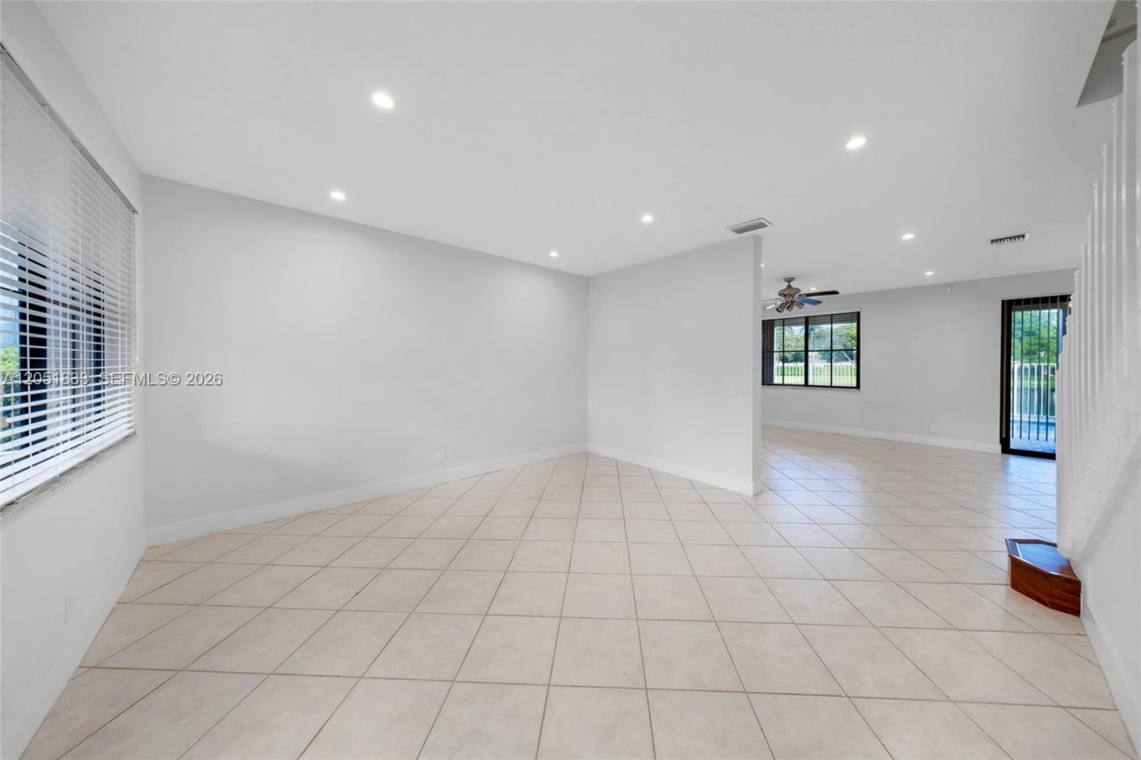 1538 Tamarind Ct , Weston, FL 33327 Photo