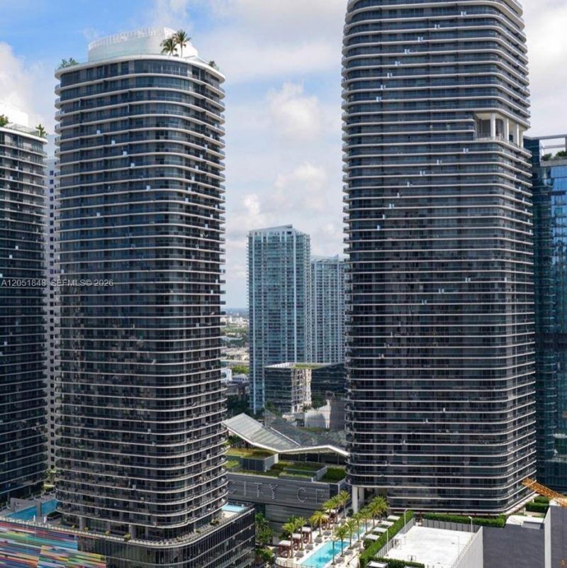 1010 Brickell Ave, Unit 3210, Miami, FL 33131 Photo