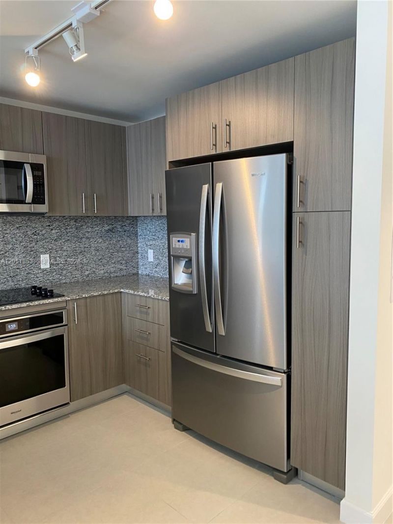 5350 NW 84th Ave , Unit 706, Doral, FL 33166 Photo