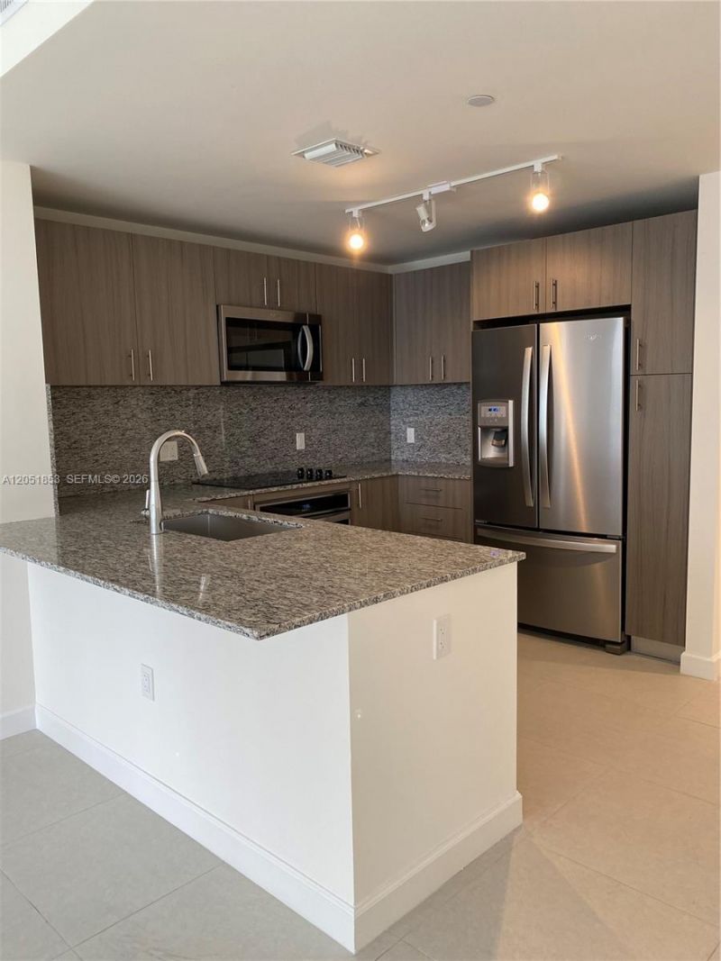 5350 NW 84th Ave , Unit 706, Doral, FL 33166 Photo