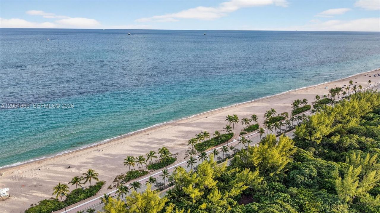 3000 E Sunrise Blvd, Unit 14C, Fort Lauderdale, FL 33304 Photo