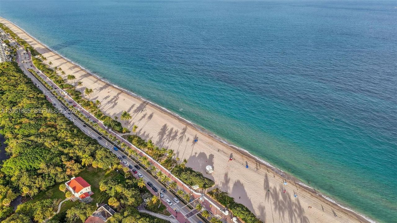 3000 E Sunrise Blvd, Unit 14C, Fort Lauderdale, FL 33304 Photo