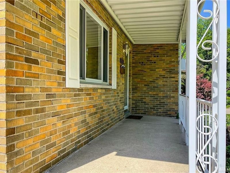 512 Carrlands Drive, Kettering, OH 45429 Photo 3