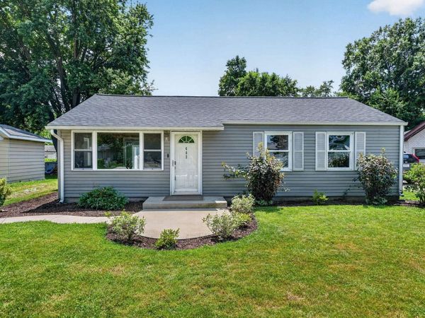 602 W Elm Street, New Carlisle, IN 46552